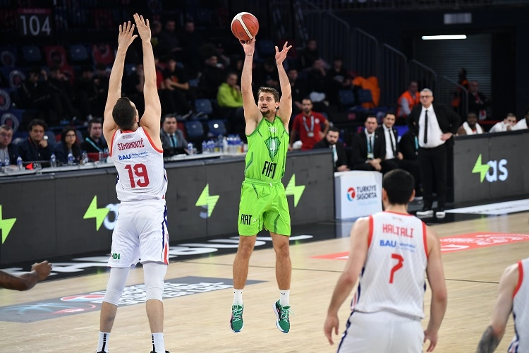 TOFAŞ Basketbol Takımı, ligde ilk yarının son maçı olan 15.