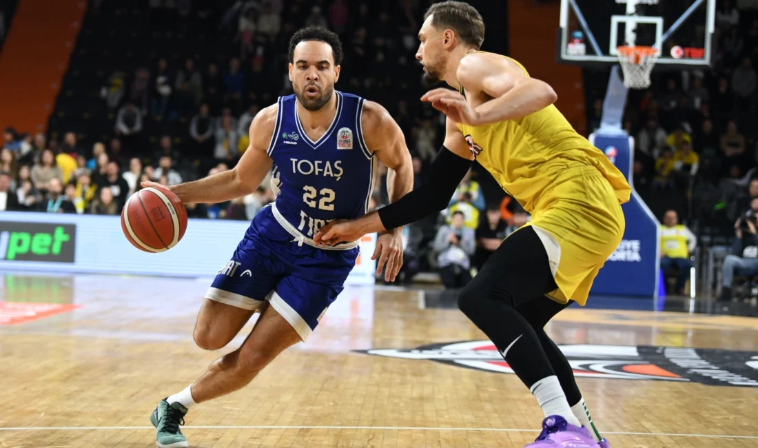 TOFAŞ Basketbol Takımı, ligde ilk yarının son maçı olan 15.