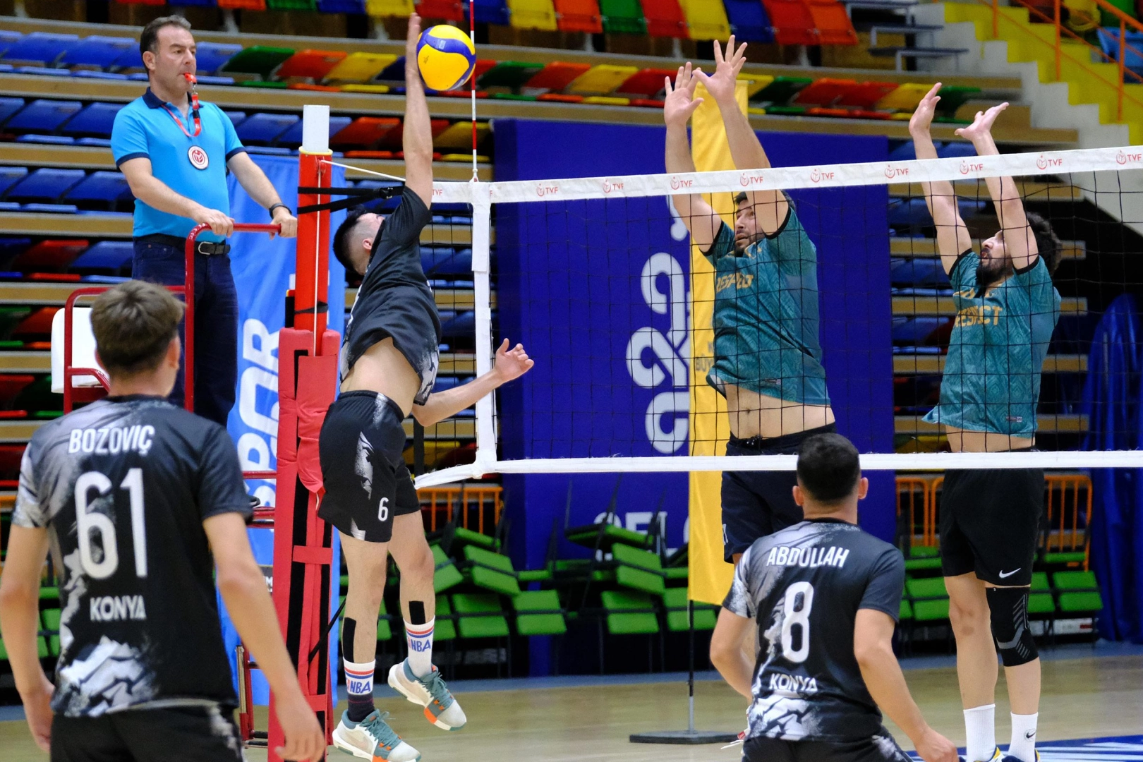 Konya Büyükşehir Belediyesi tarafından geleneksel hale getirilen İlçeler Arası Voleybol